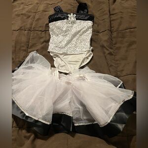 Curtain Call Girls Ballet Dance Costume Child Small White Black Leotard w Tutu